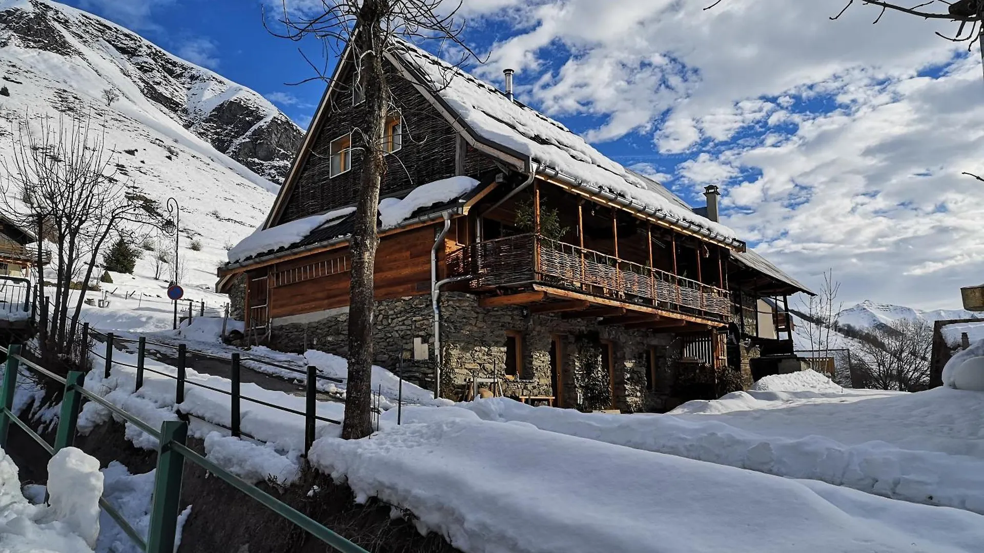 Appartement De Plain Pied Dans Chalet Saint-Sorlin-d'Arves France